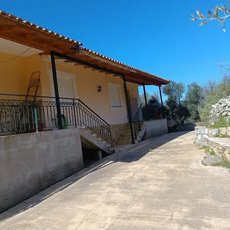 Holiday home Aloni Maison